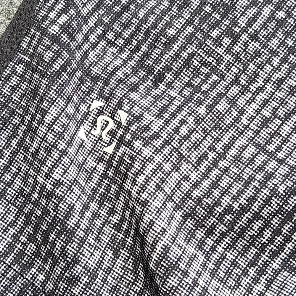 Mens Lululemon Linerless Athletic Grey Shorts Pull On Side Zipper Pocket Small